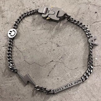 Alyx Hero Chain