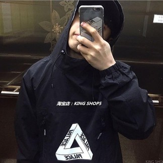 Palace Pullover