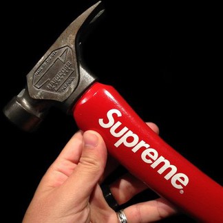 Supreme Hammer (SS12)