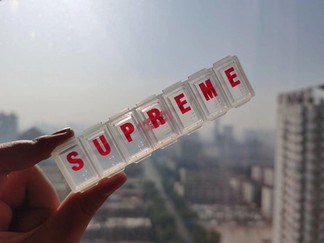 Supreme Pillbox (SS15)