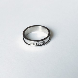 Undercover Ring