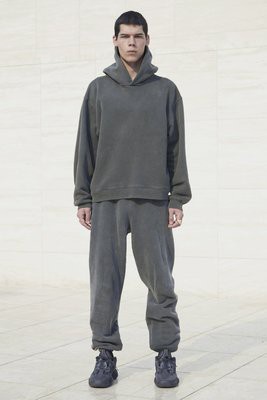 Yeezy Hoodie (Season 6)